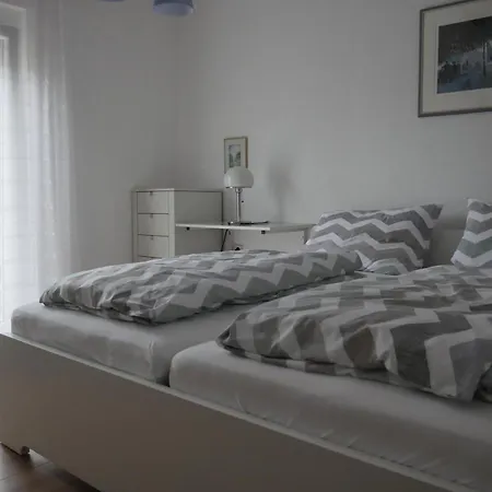 Lahr Im Schwarzwald ,120 Qm, Pool 8x4m, Nahe Europa Park Rust Apartment